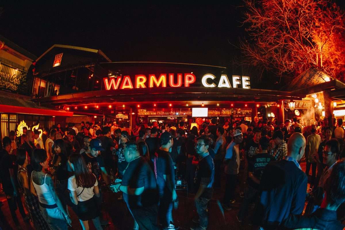 Warm-up Café