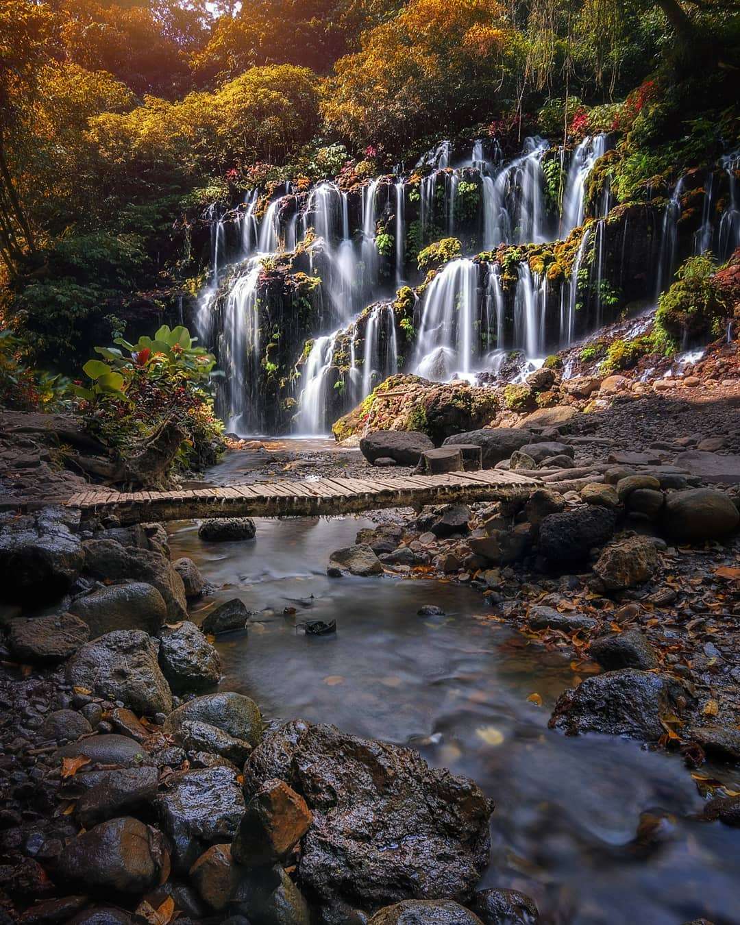 Bhuana Sari Waterfall