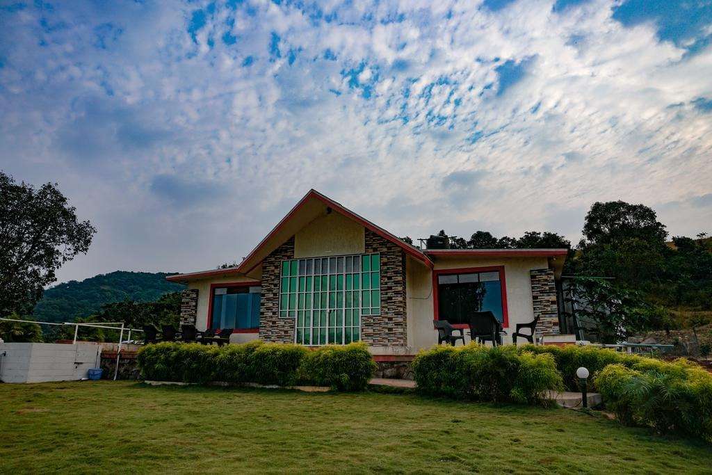 Villa near Pawna Lake, Lonavala | Book Online @ Flat 24% off