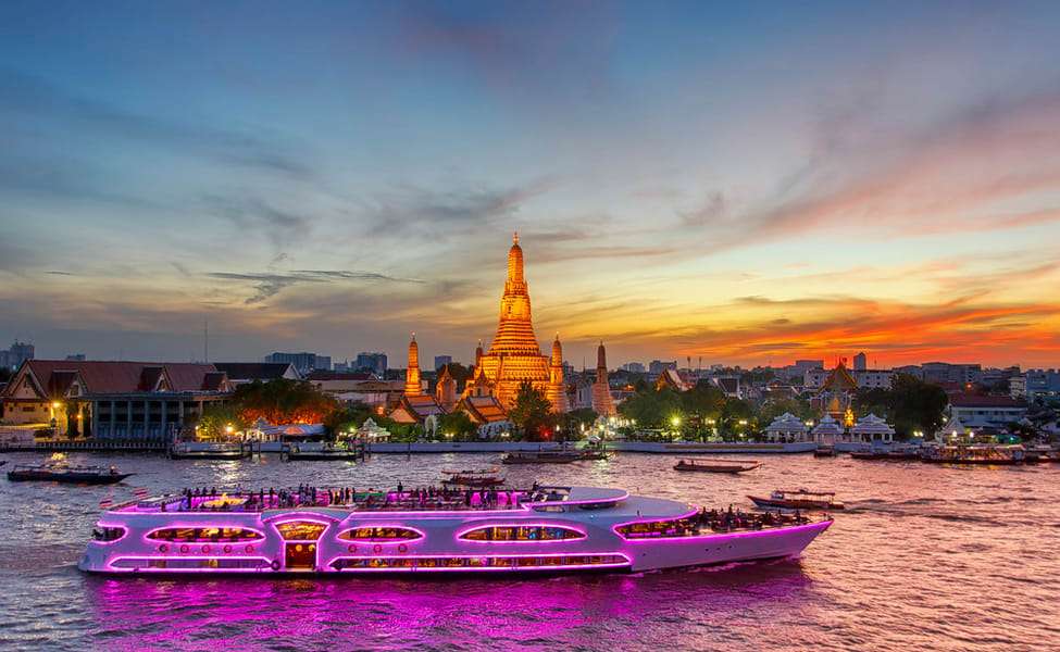Cruise Along the Chao Phraya River