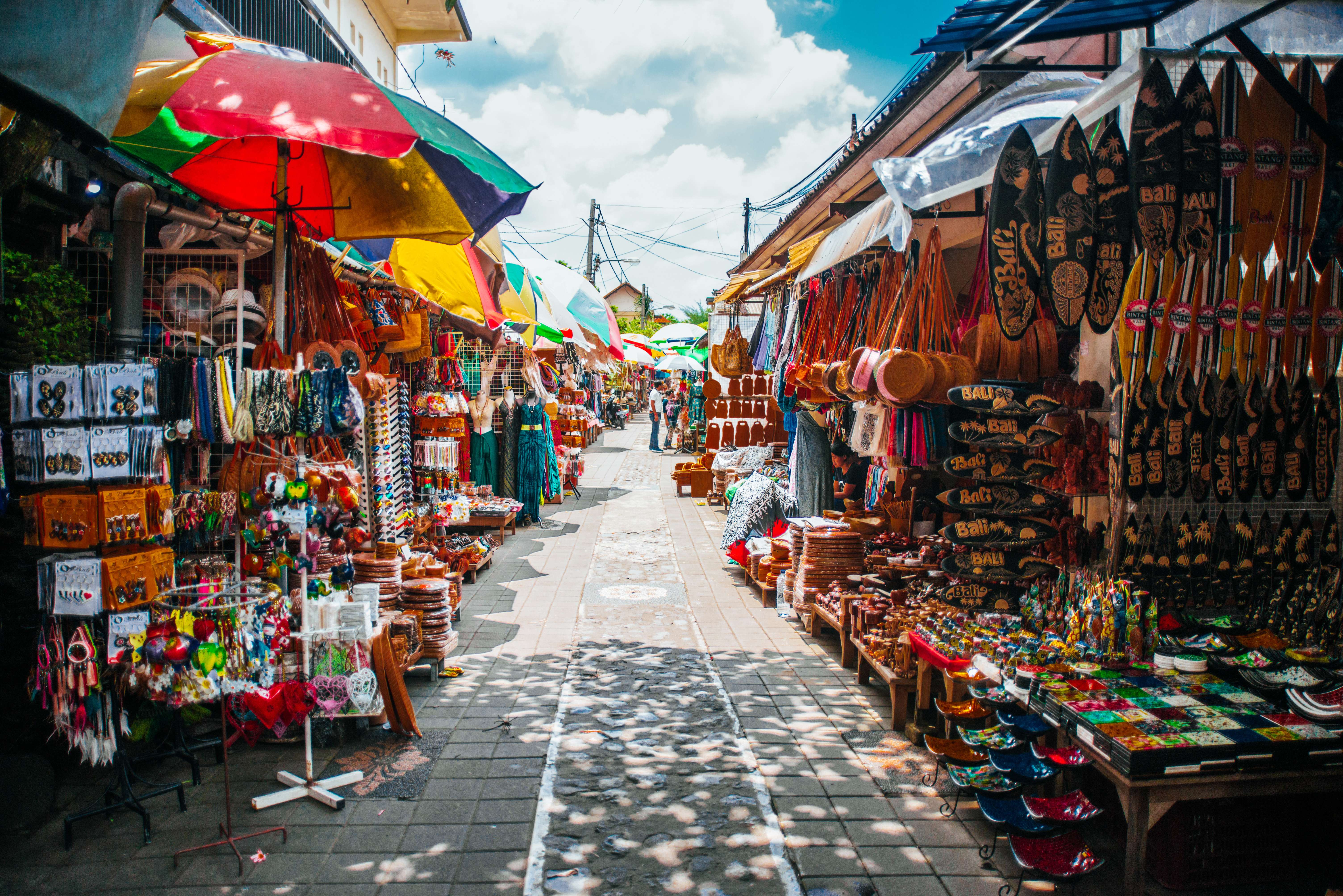 8 Best Markets in Ubud- Fashion, Clothes, Souvenirs & More
