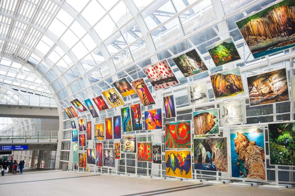 Find the Trick Art Installations