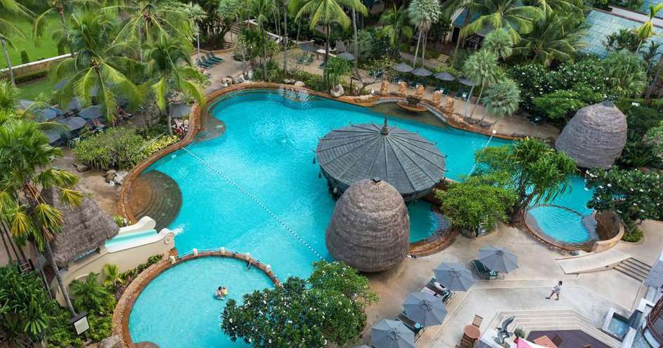 Mövenpick Resort & Spa Karon Beach Phuket