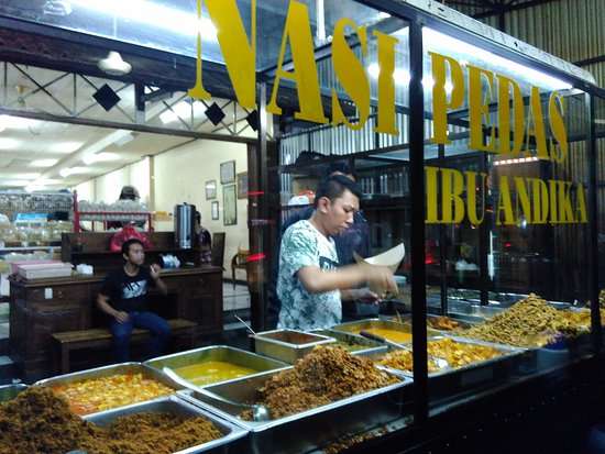 Eat Like a Local at Nasi Pedas Ibu Andika