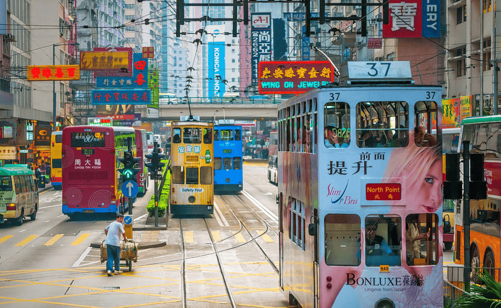 Embrace the Walking Tour of Hong Kong
