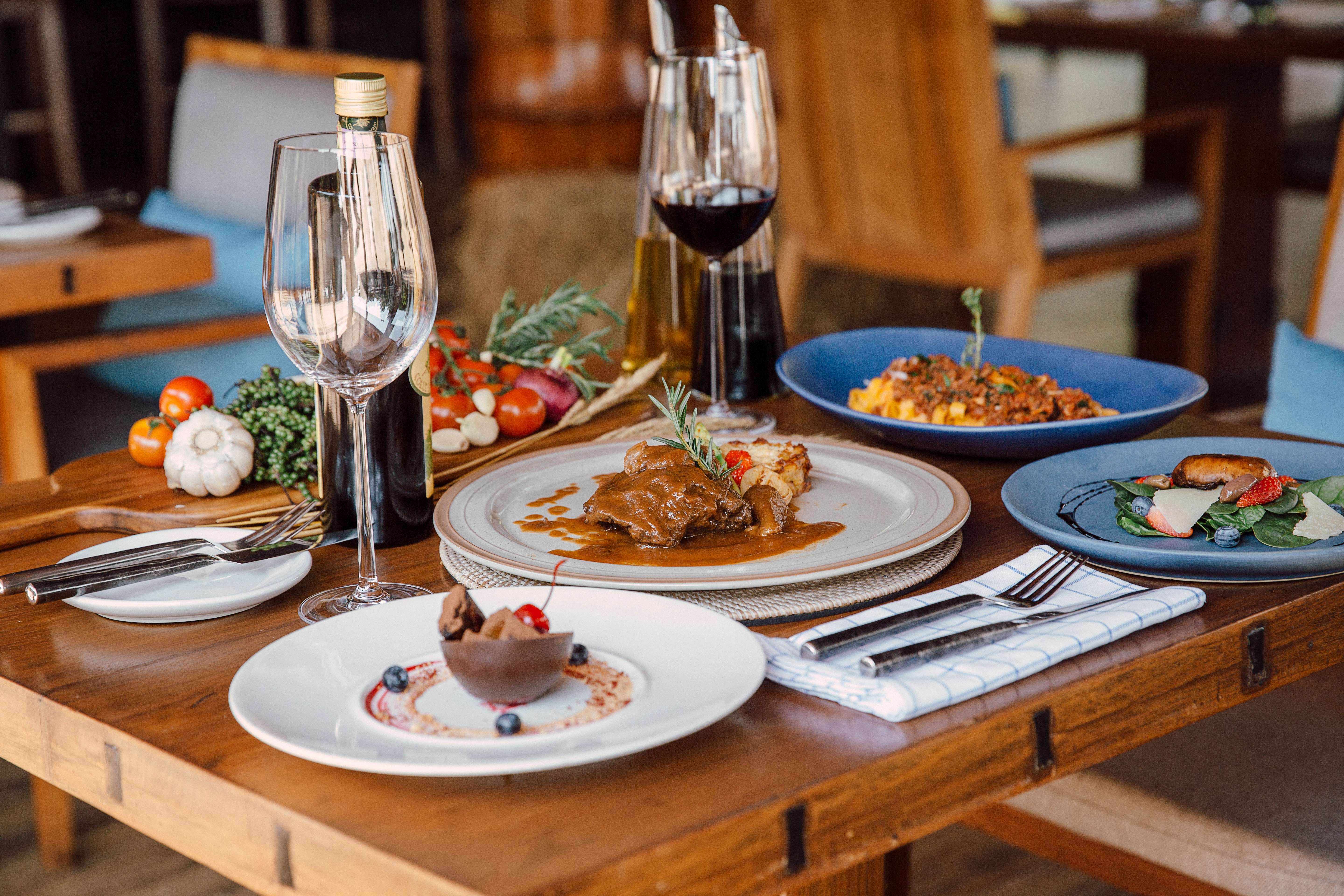 Capri Noi Restaurant