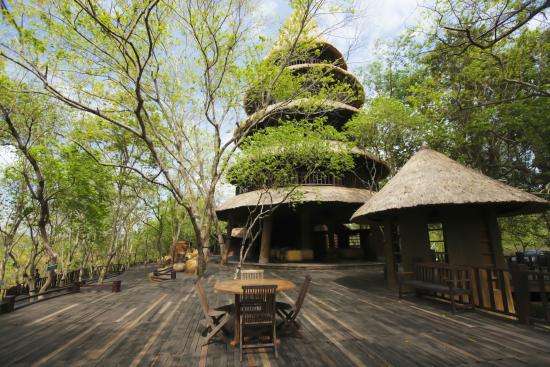 Have an Intimate Dining Experience Bali Tower Restaurant