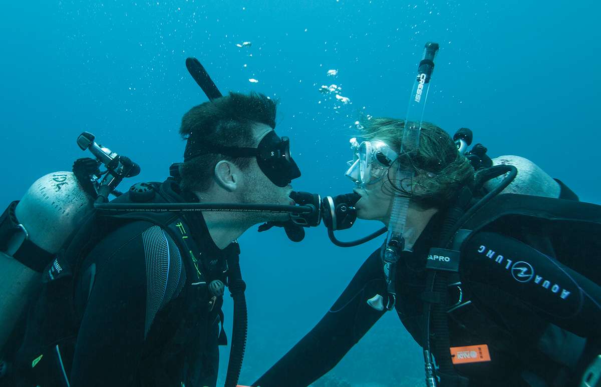 Take up Underwater Scuba Diving with your Lover