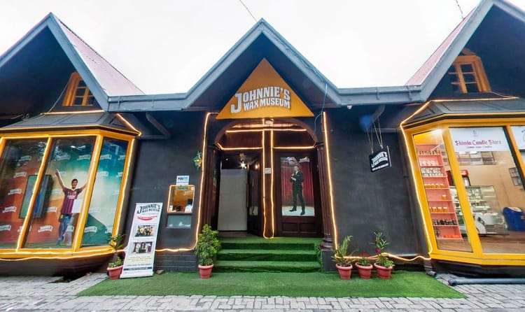 Johnnie’s Wax Museum