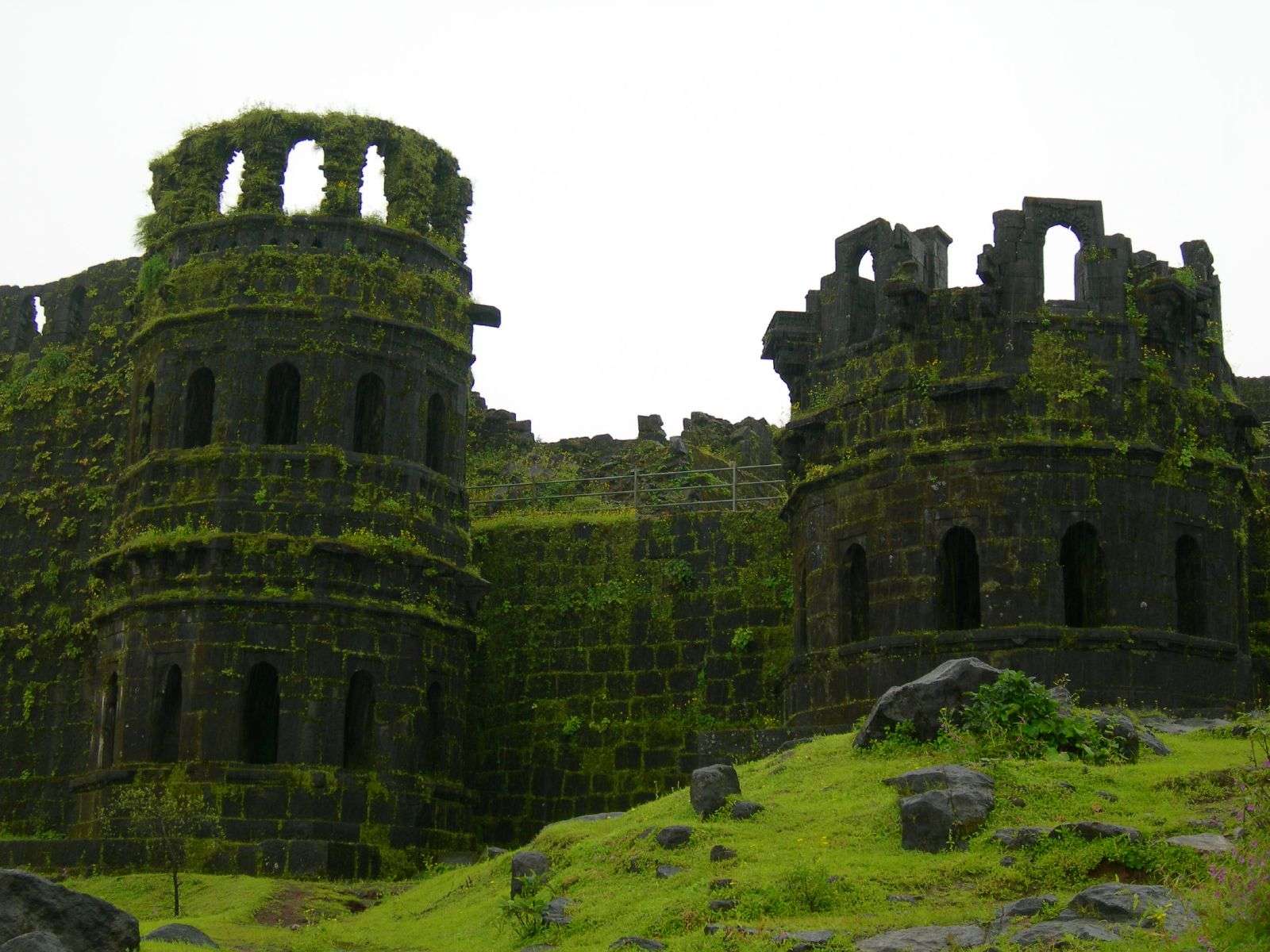 Raigad (53.6 kms from Pune)