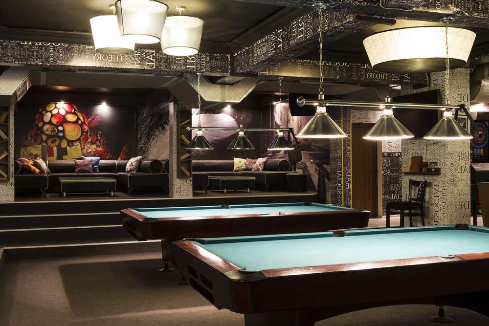 Underdoggs Sports Bar & Grill 