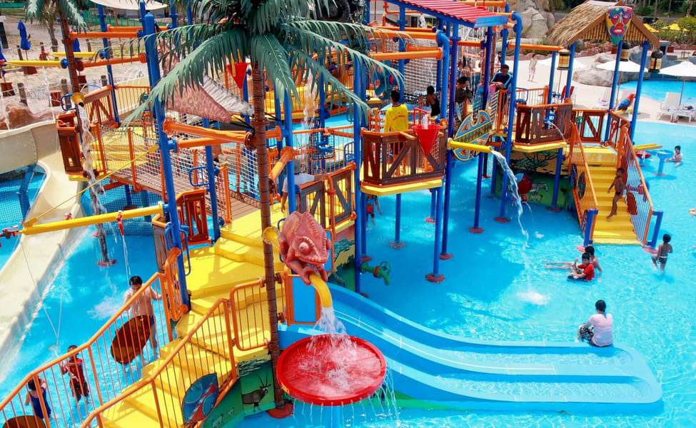 Splash Jungle Water Park 