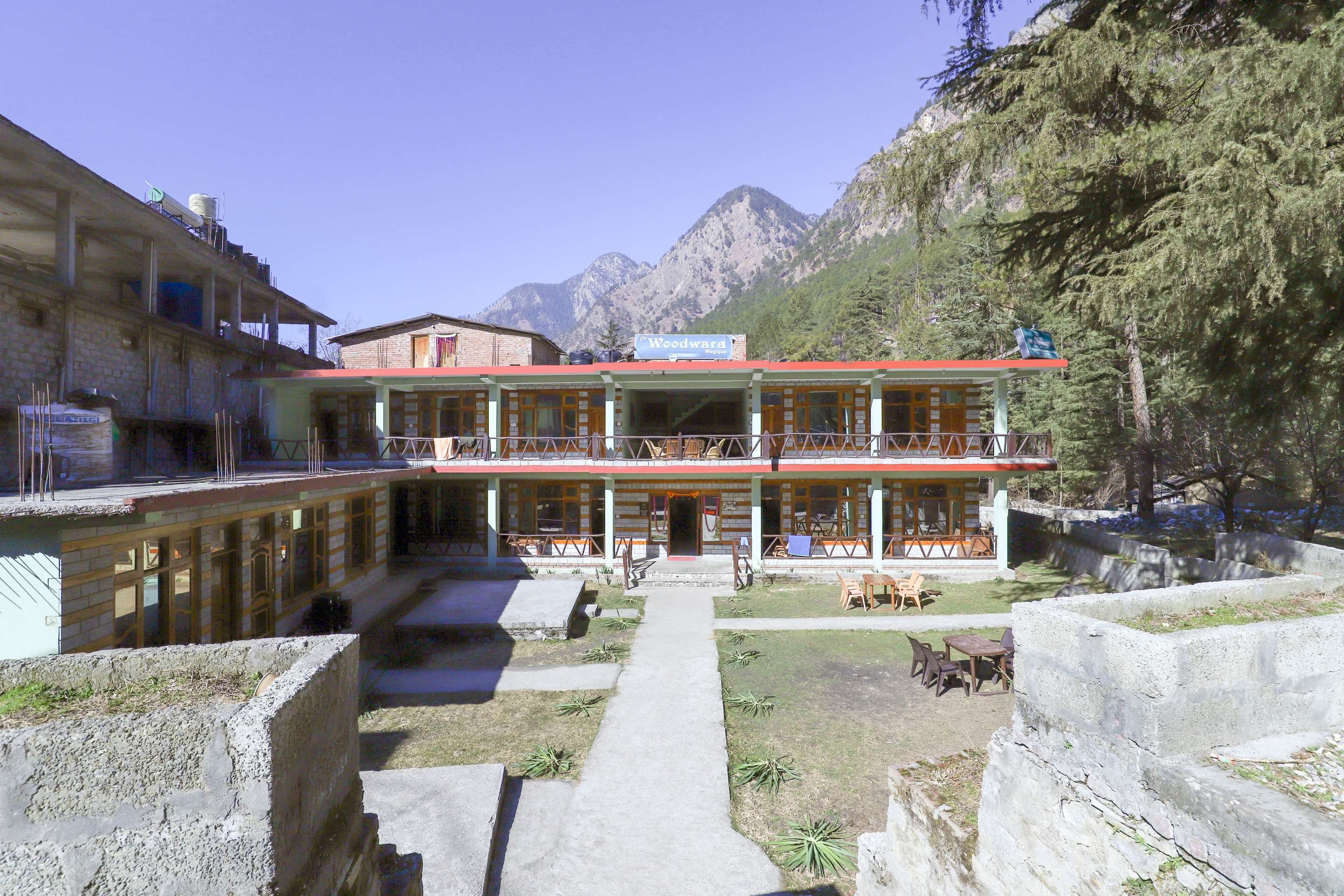 The Woodward Magique