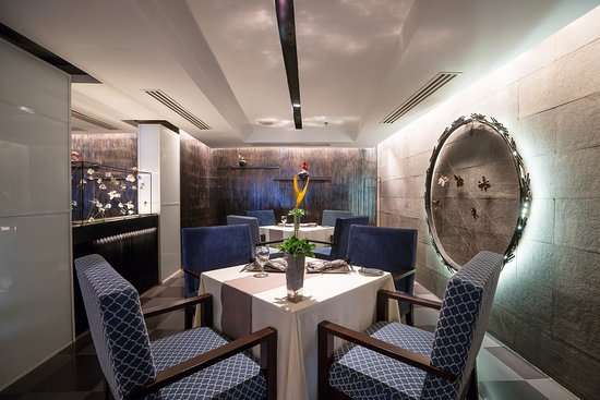 Caprice Restaurant and Bar