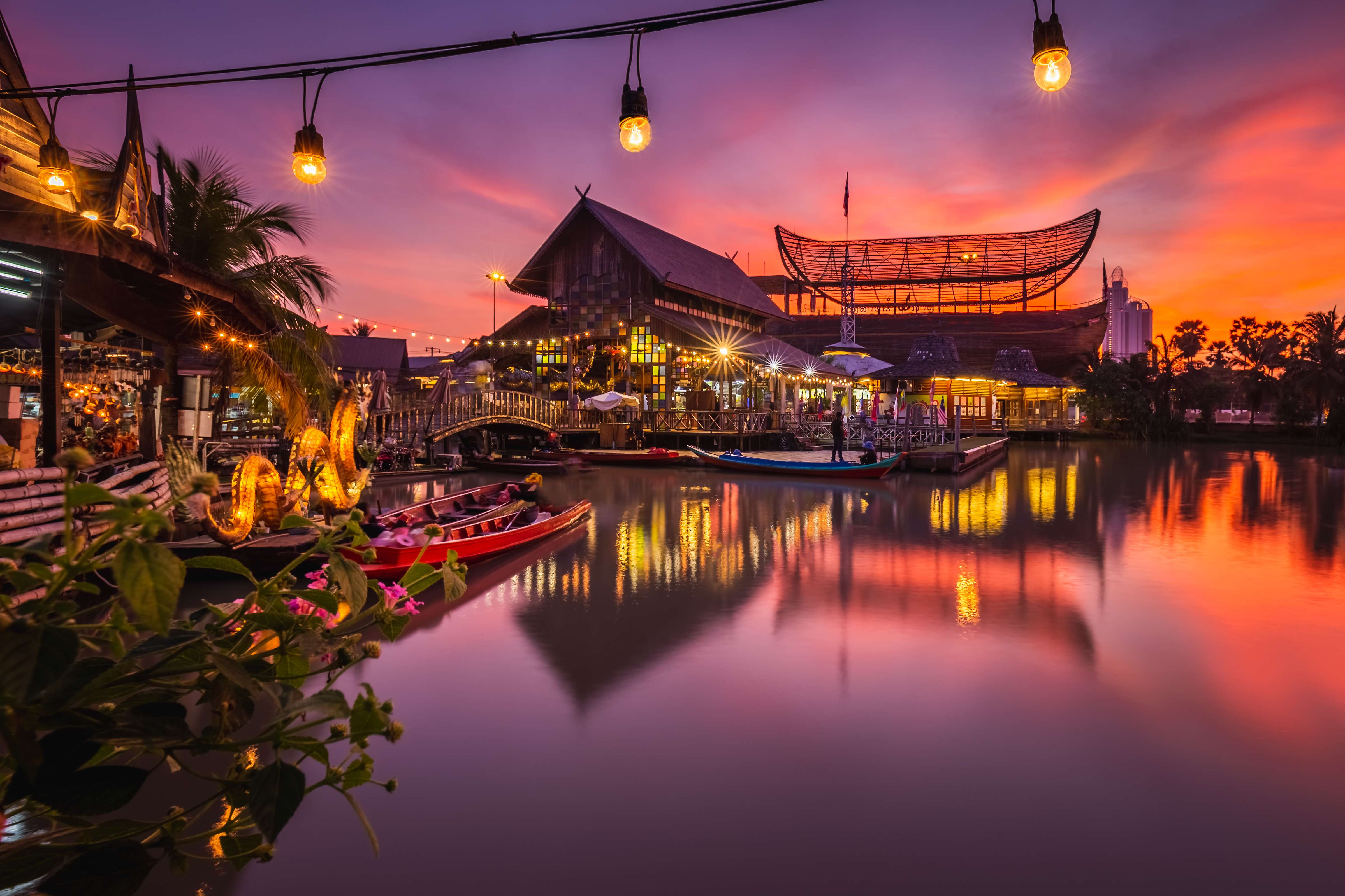 Pattaya Floating Market