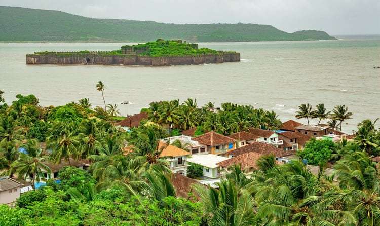 Murud Janjira (162 Km from Pune)