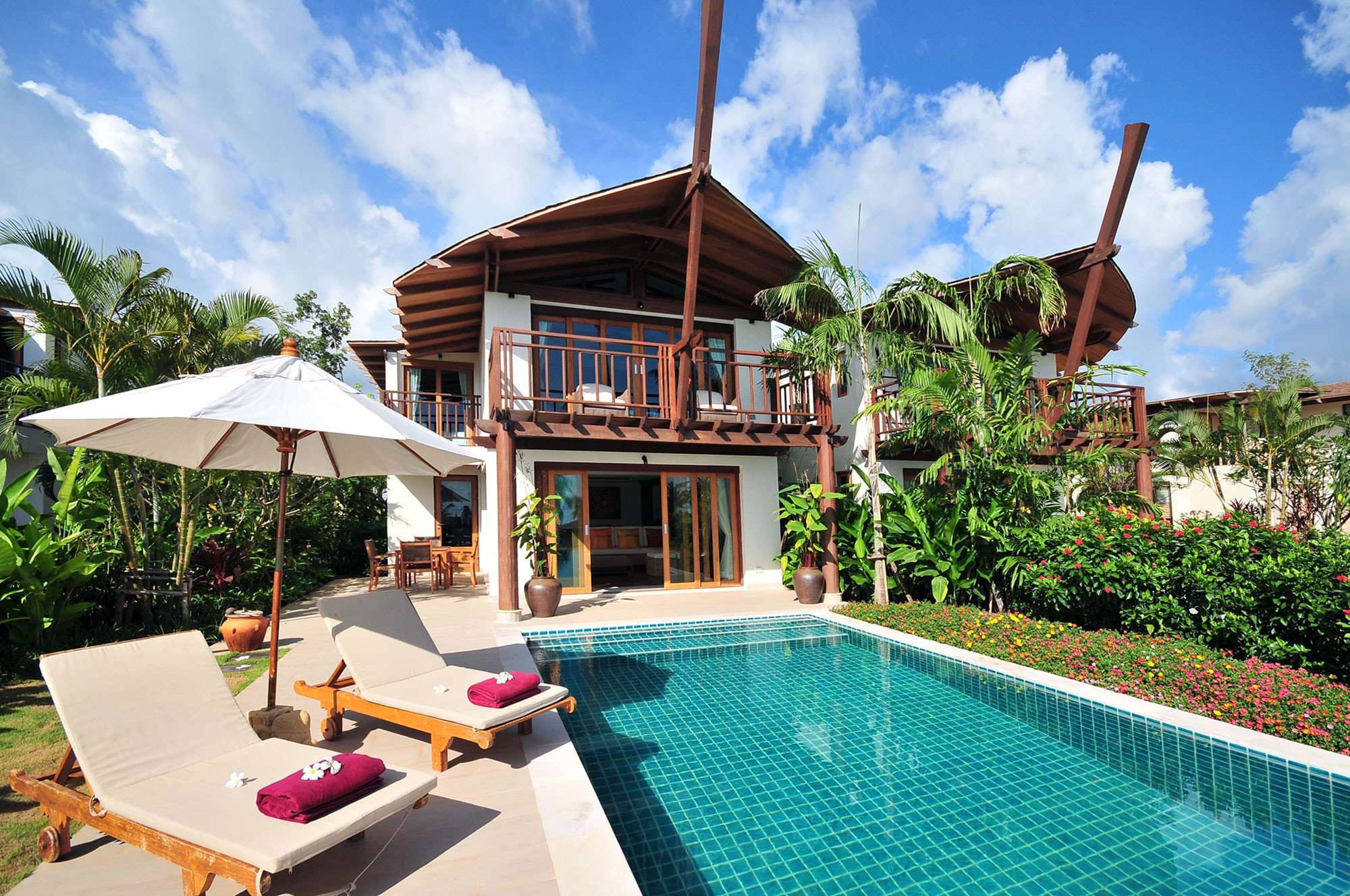 Coconut Island Villa