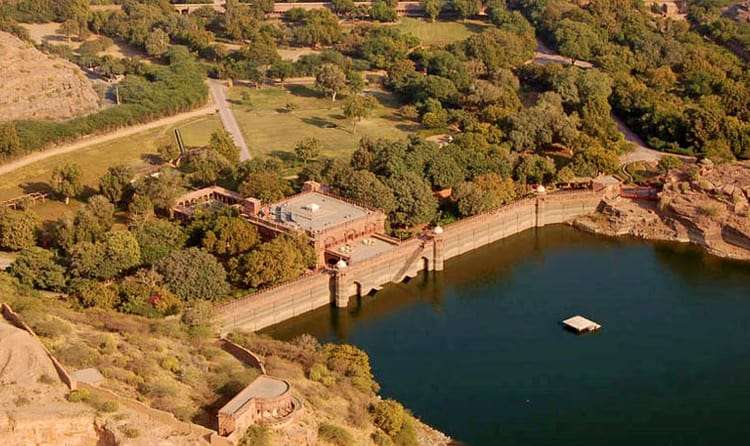 Visit Balsamand Lake