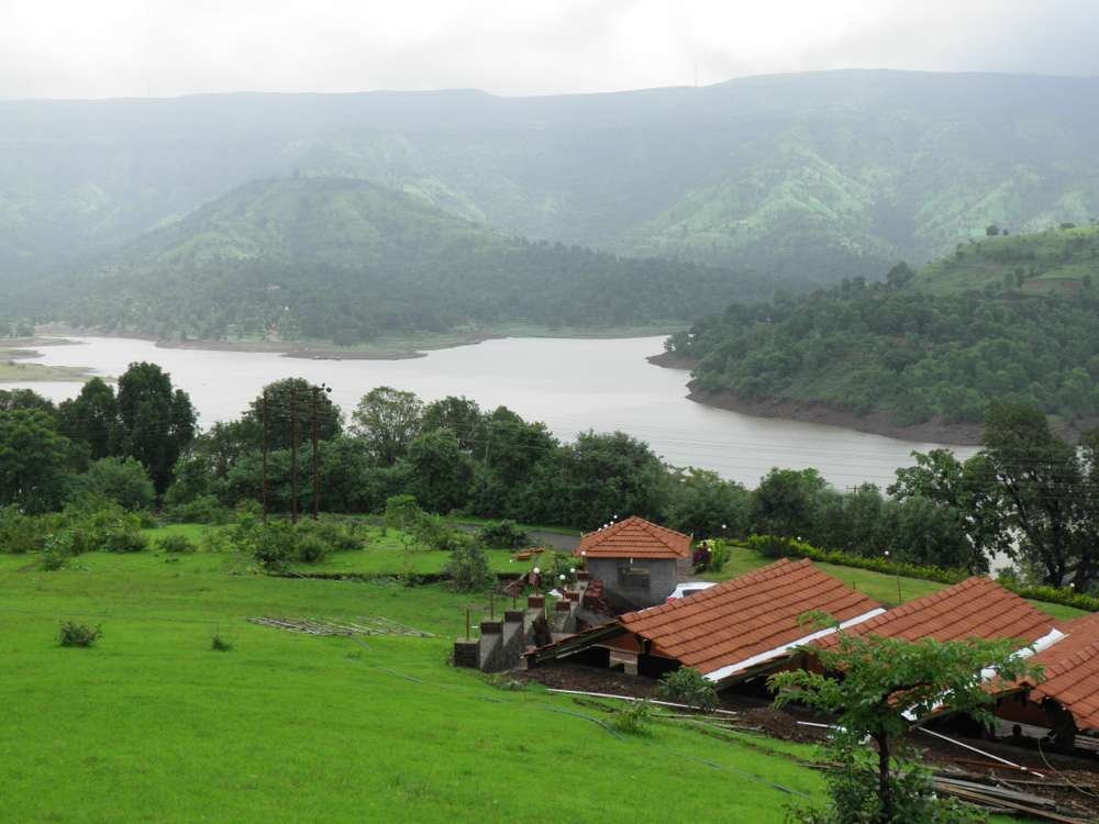 Tapola (147 km from Pune)