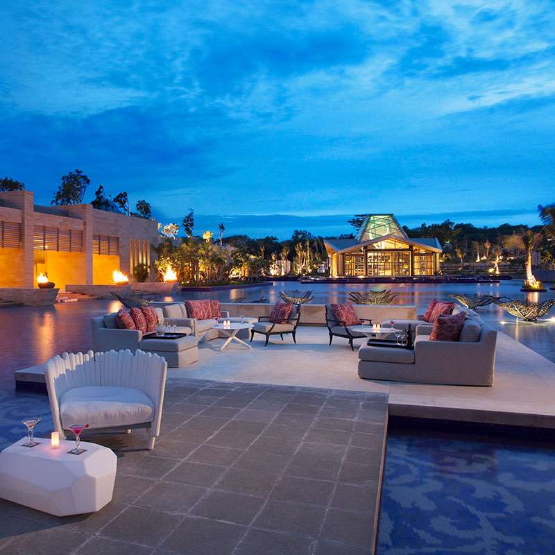 Party at ZJ's Bar & Lounge