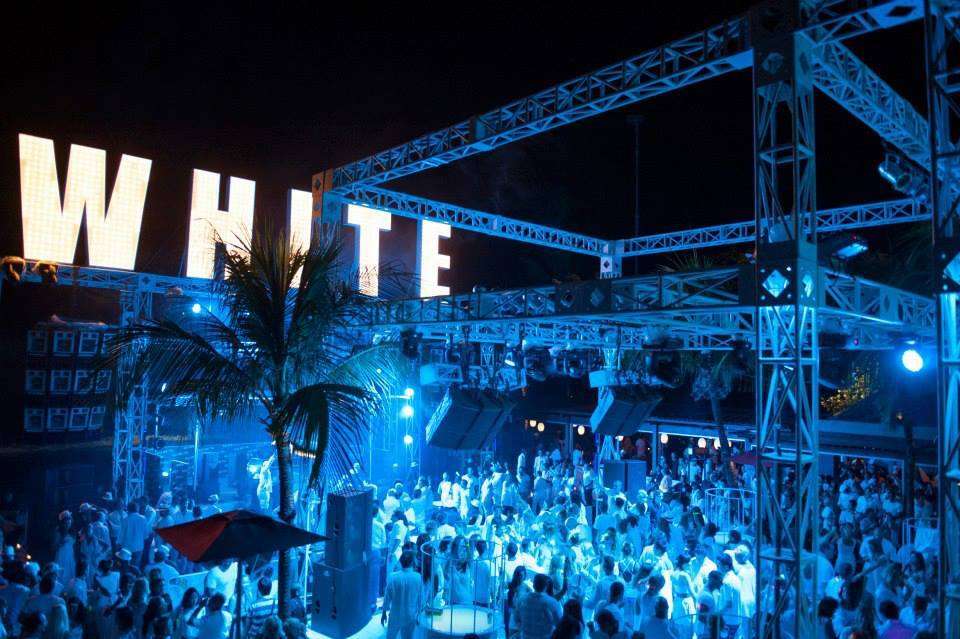 Experience The Vibrant Nightlife At Ku De Ta 