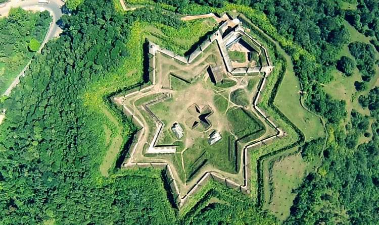 Sakleshpur (575 km from Chennai)