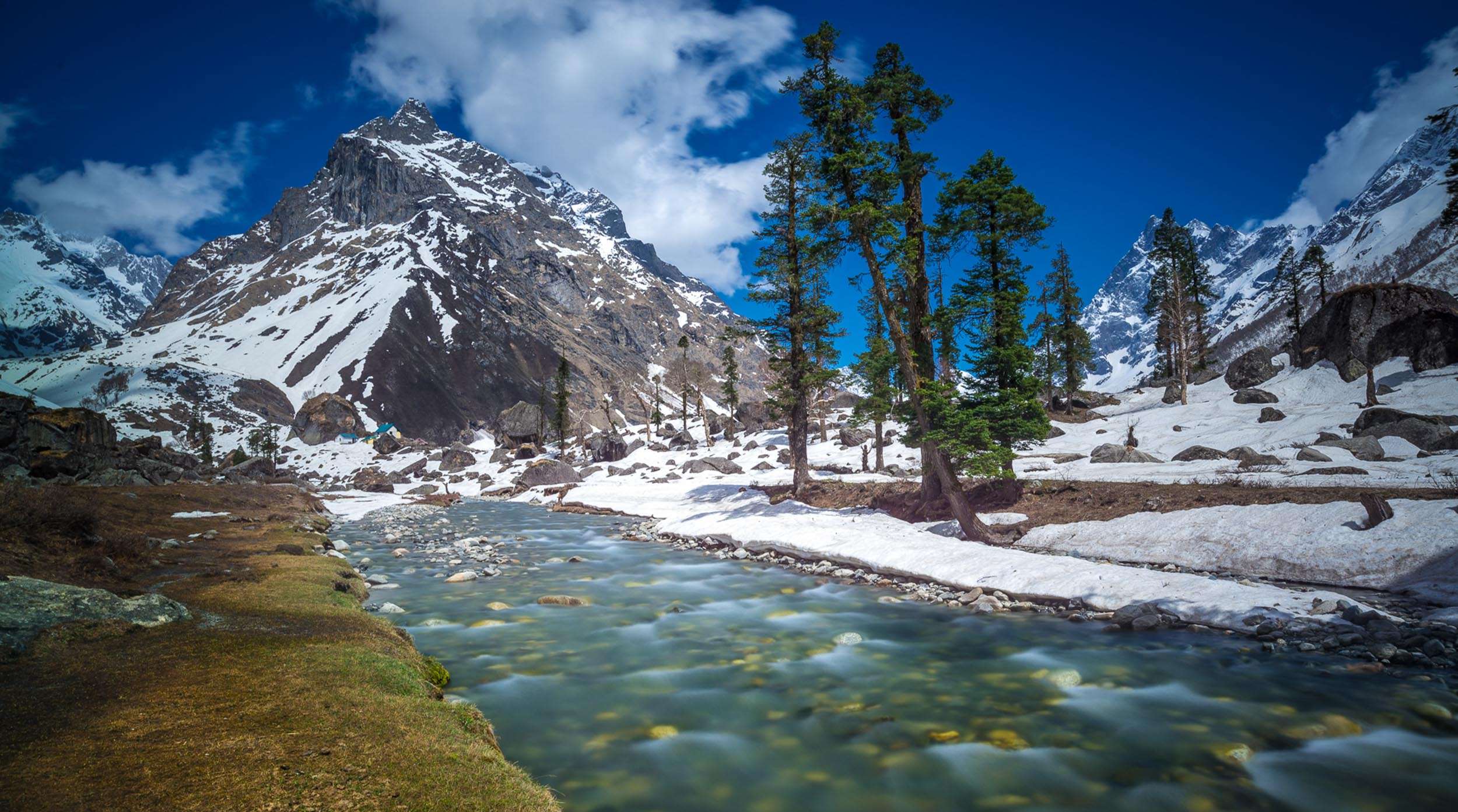 20 Best Places to Visit in Uttarakhand in November - {{year}}
