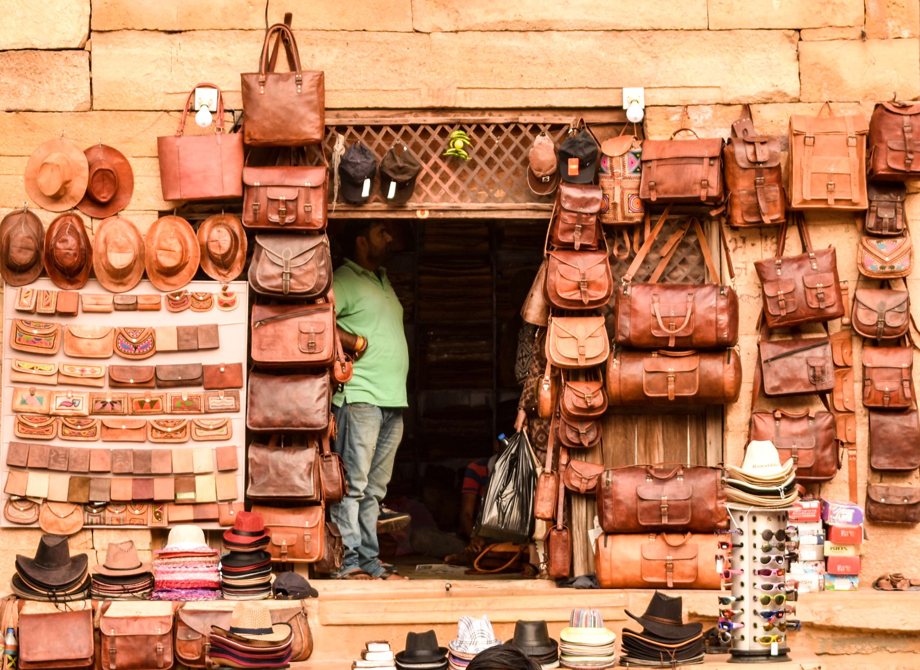 Shopping Tour in Jaisalmer-flat 30% off