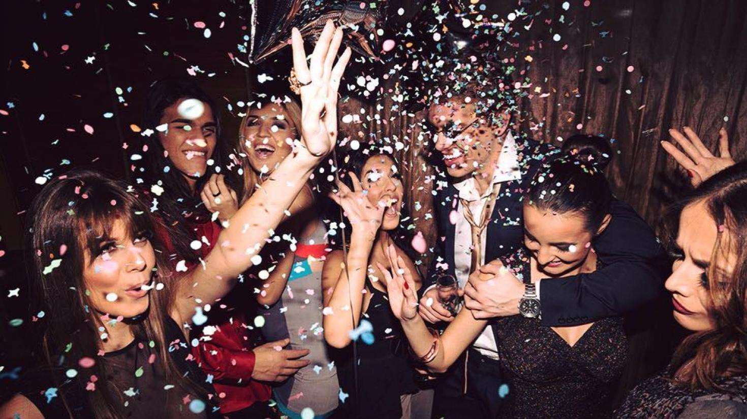 Party Under The Stars This New Year’s Eve At Molecule Air Bar