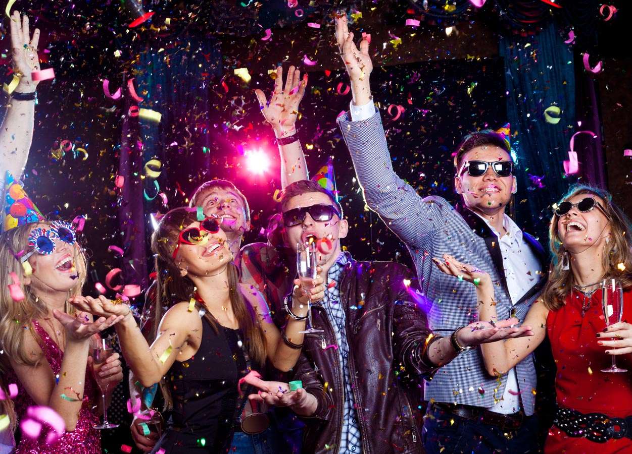 Welcome 2026 With Brews & Beats At Vapour Bar Exchange This New Year’s Eve