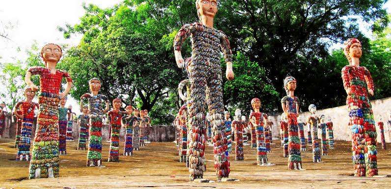  Chandigarh - 243 km from Delhi