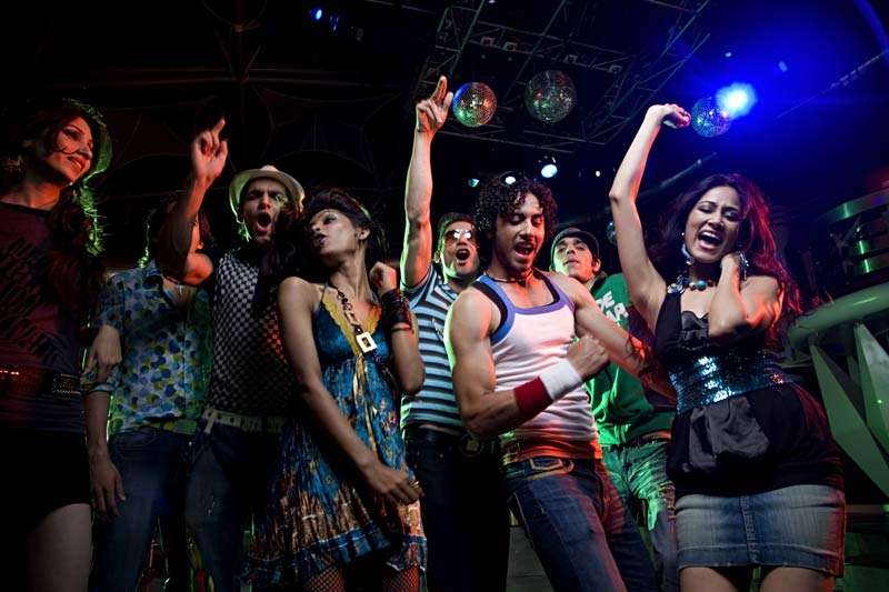 Twist Lounge & Club – Neon Dance Night 2026