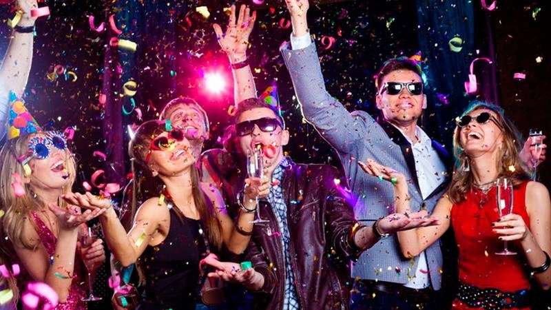 Welcome Midnight in Style with Premium NYE Celebration at Hotel Grand Visava