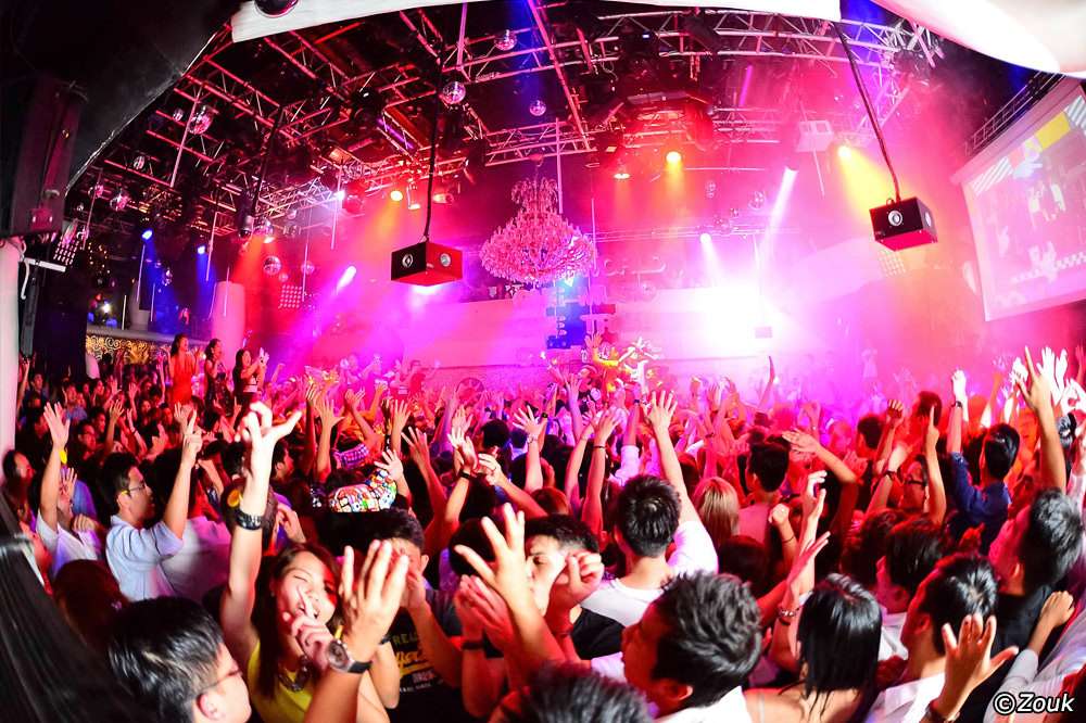 Enjoy The Elite New Year Carnival 2026 At Wildflower Hall