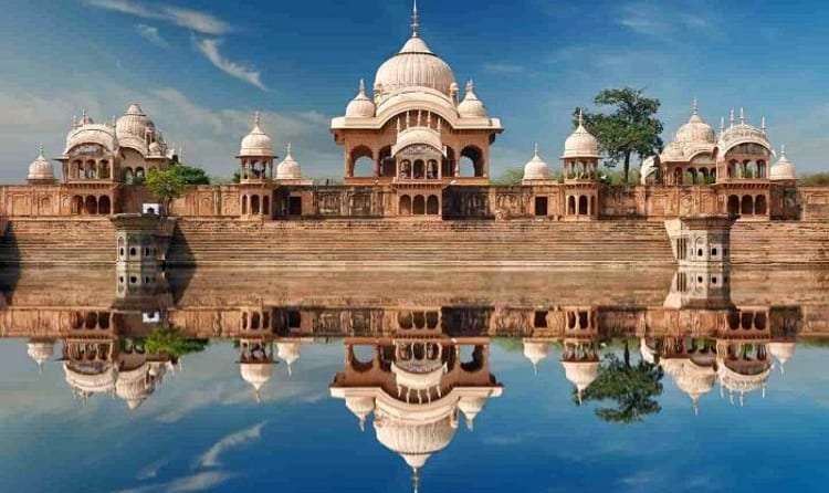 Mathura - 183 km from Delhi