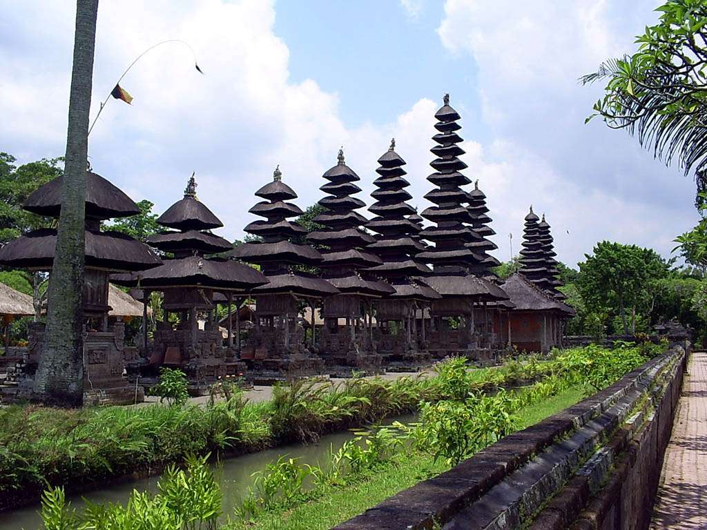 Visit Penulisan Temple