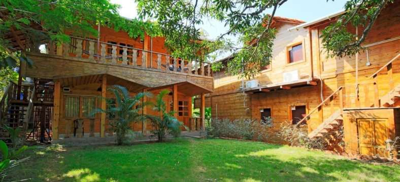 Brushwood Villa Resort