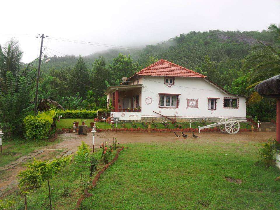 Village Theme Homestay in Sakleshpur
