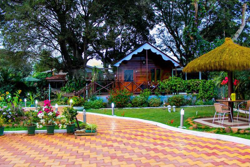 Mountain Valley Homestay, Chikmagalur | Book @ Flat 15% off