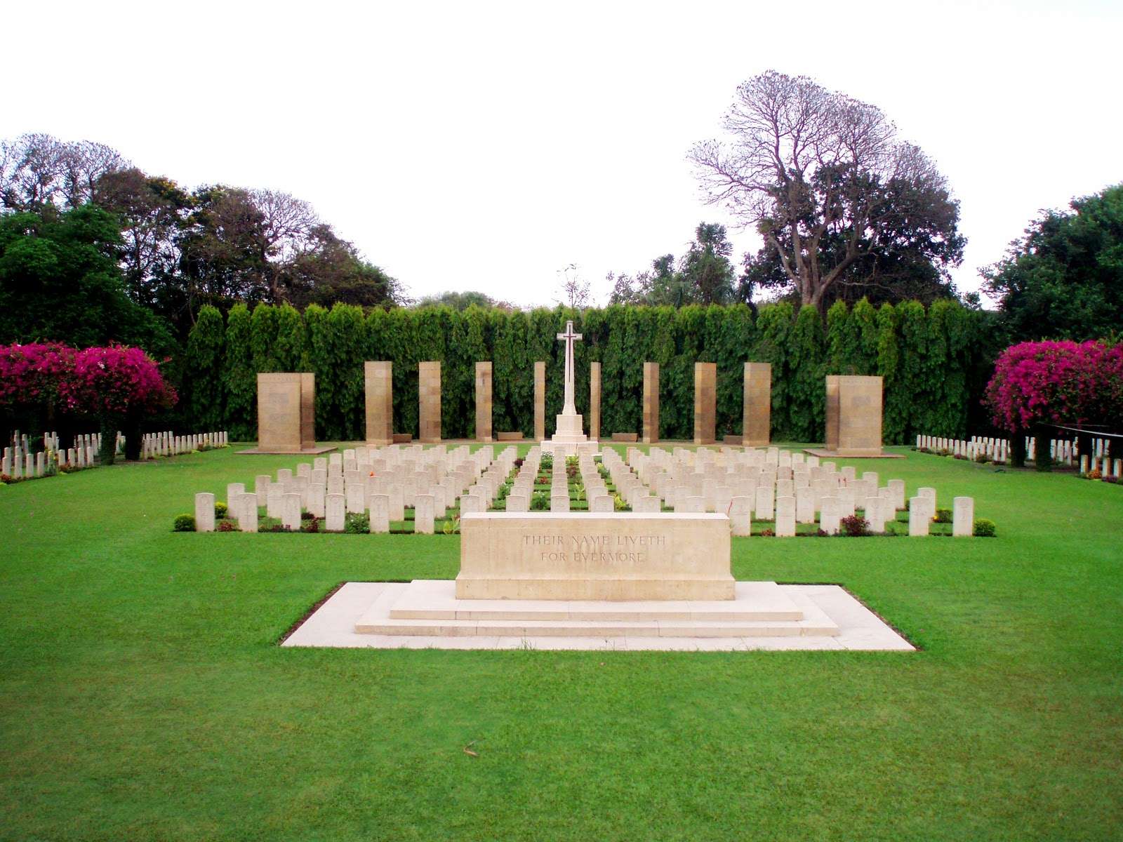 Khadki War Cemetery