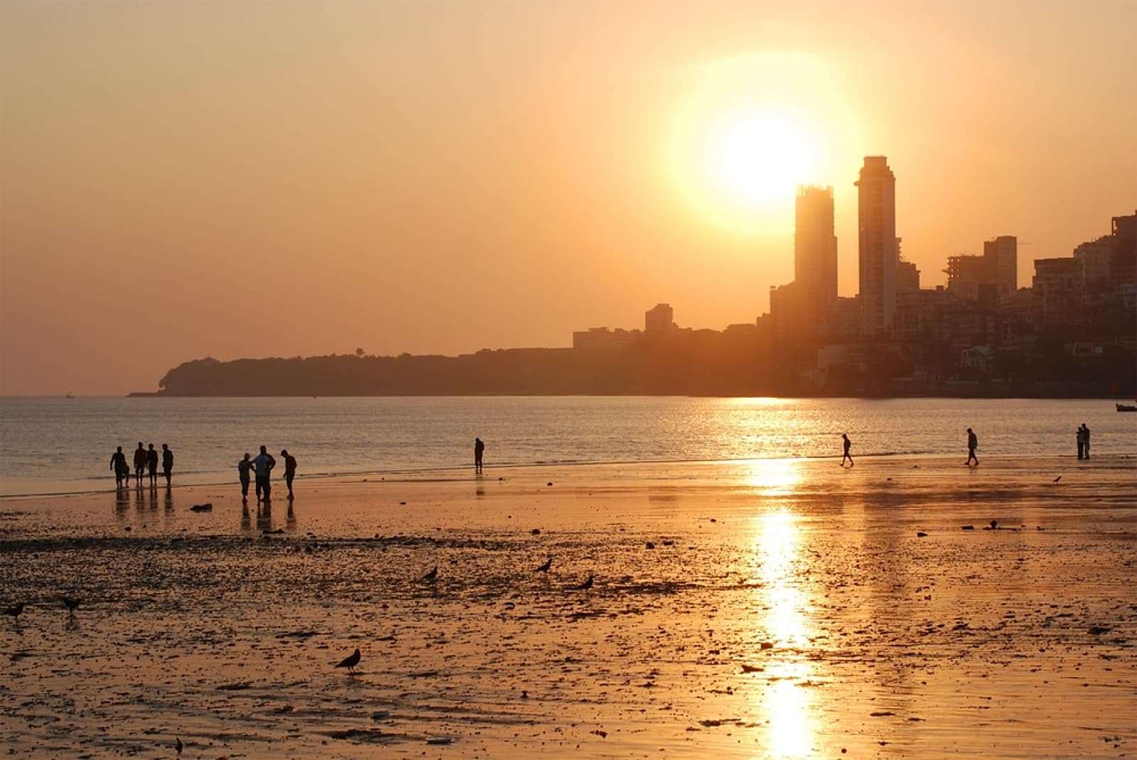 Dadar Chowpatty beach