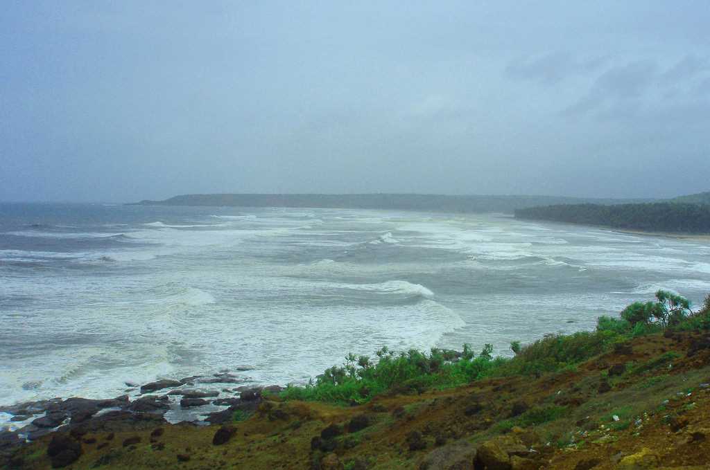Ganapatipule (338 km from Mumbai)