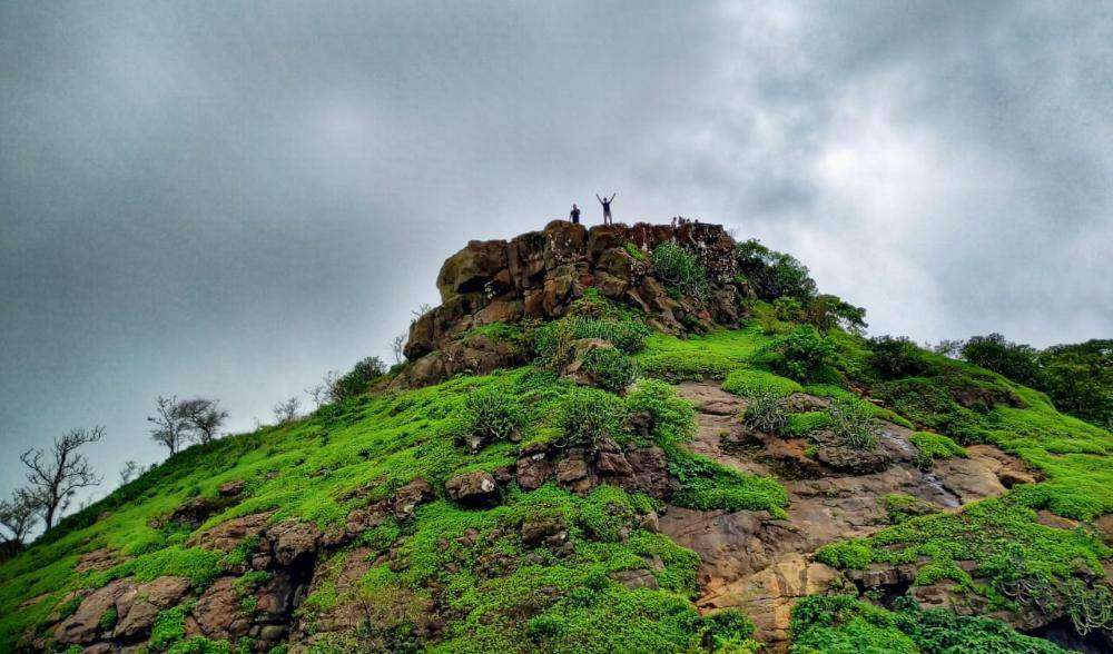 Palghar (243 km from Pune)