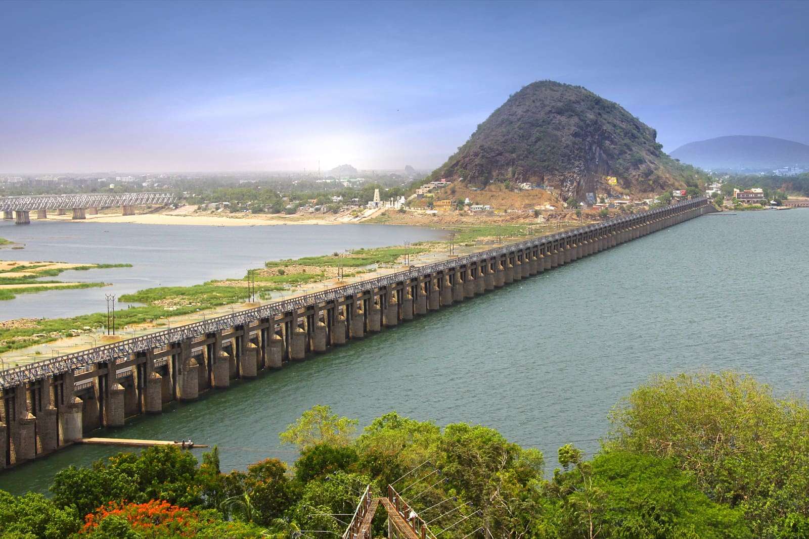 Vijayawada (272 km from Hyderabad)