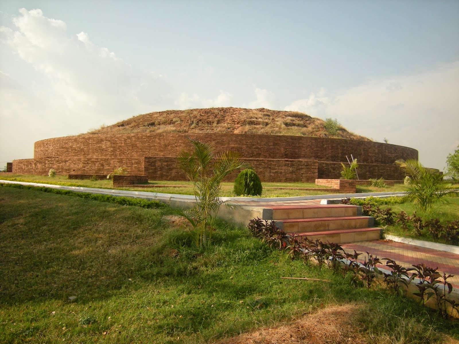 Nelakondapalli (192 km from Hyderabad)