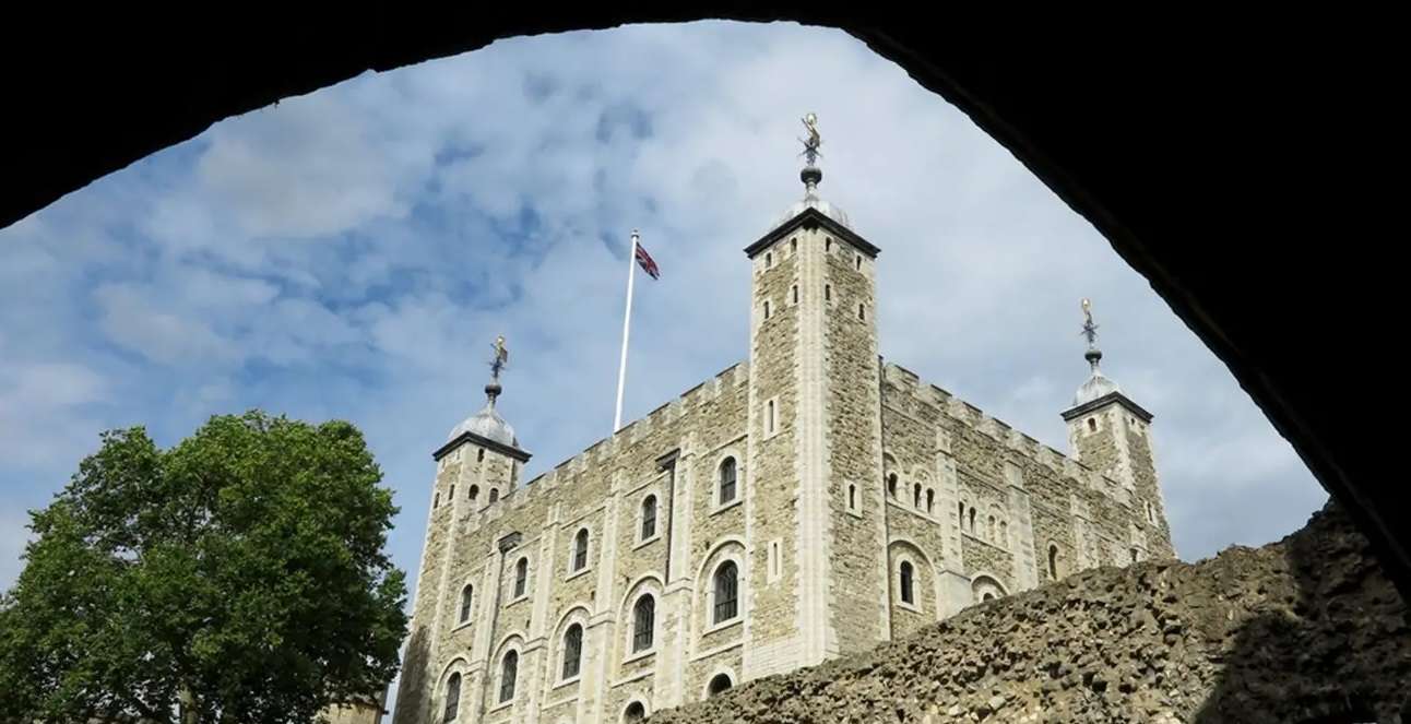 Tower of London Tickets | Book @ ₹ 2030 Only