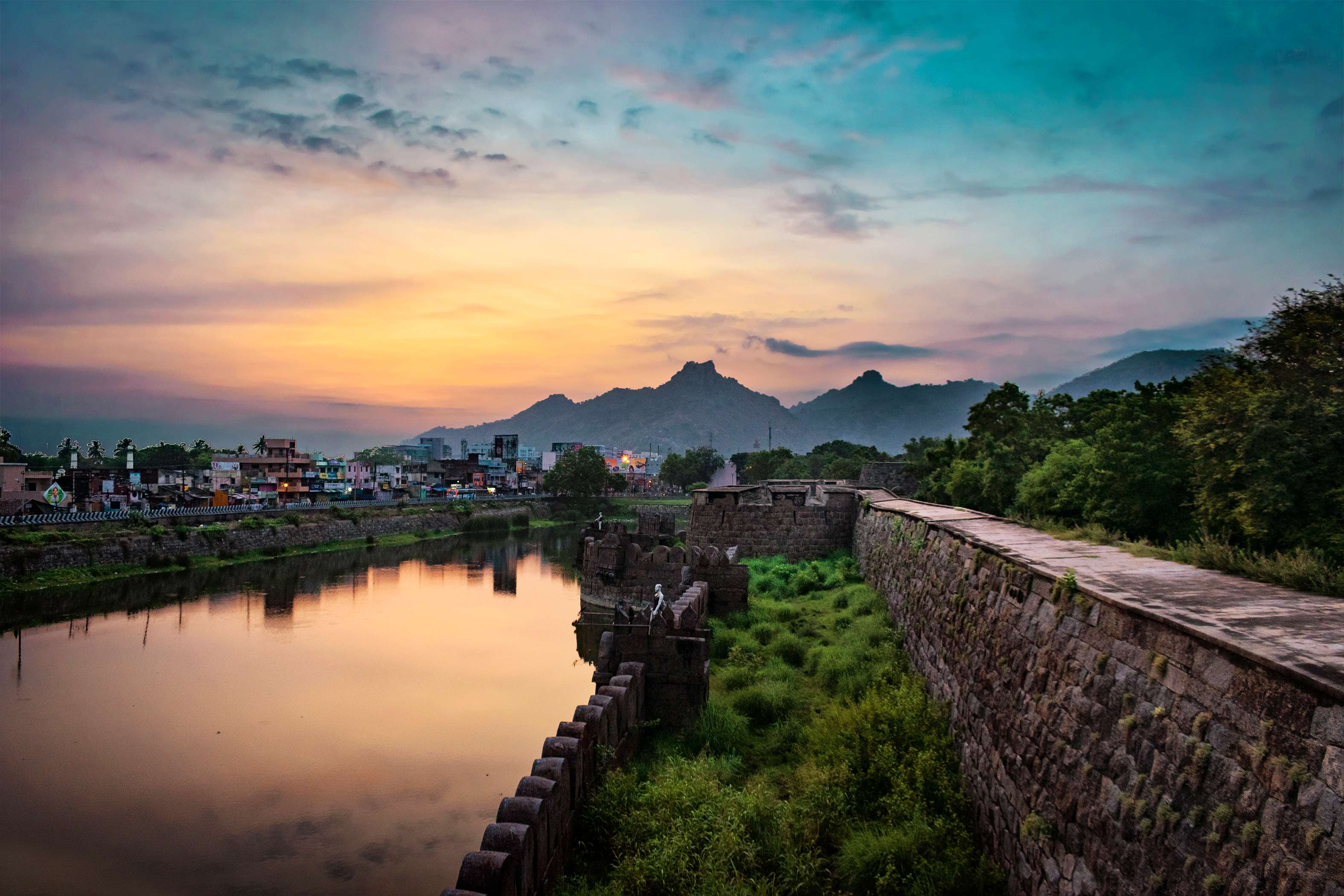 15 Tourist Places Near Chennai Within 500 kms: {{year}}