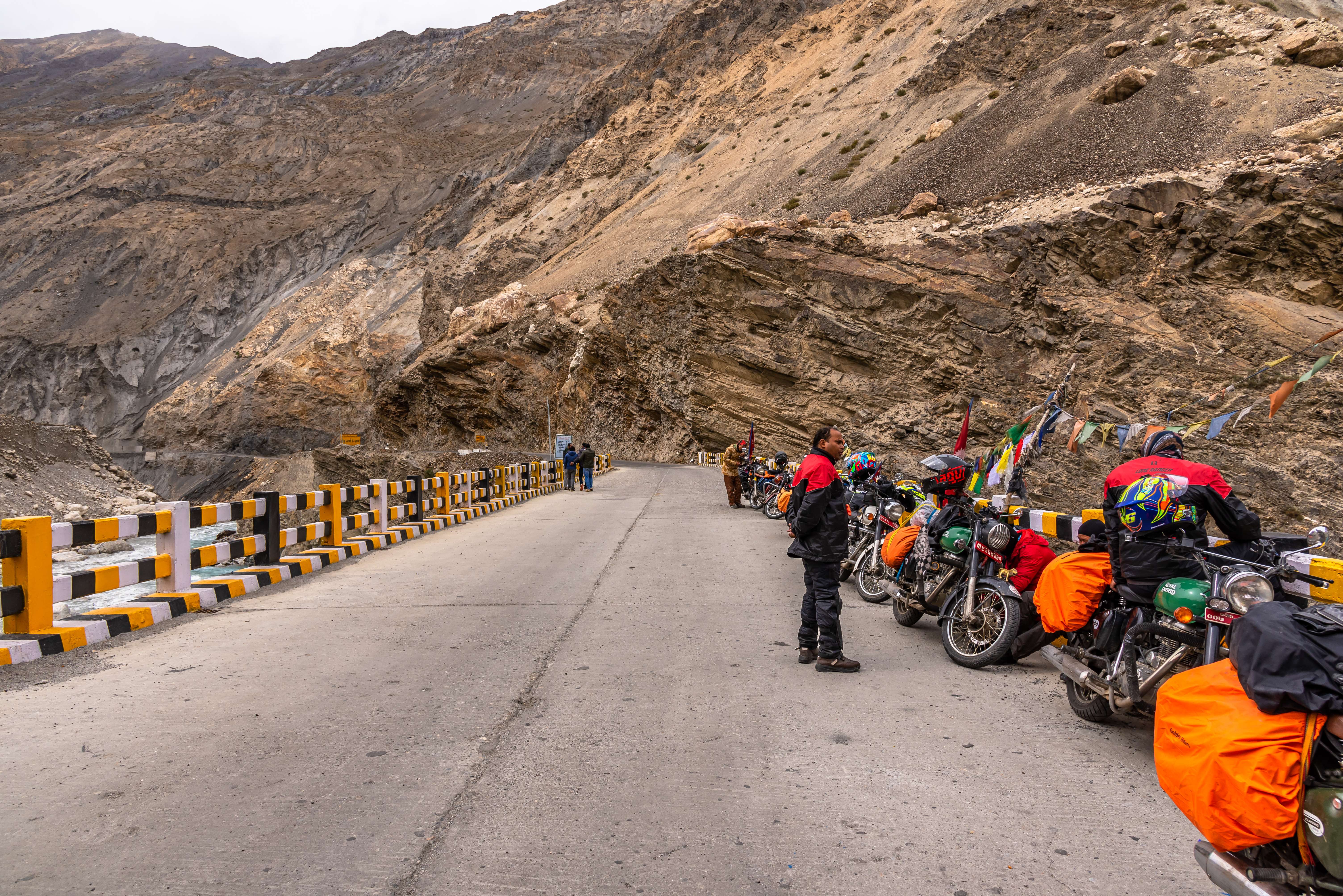 Manali to Kaza: Travel Guide with Road Conditions {{year}}