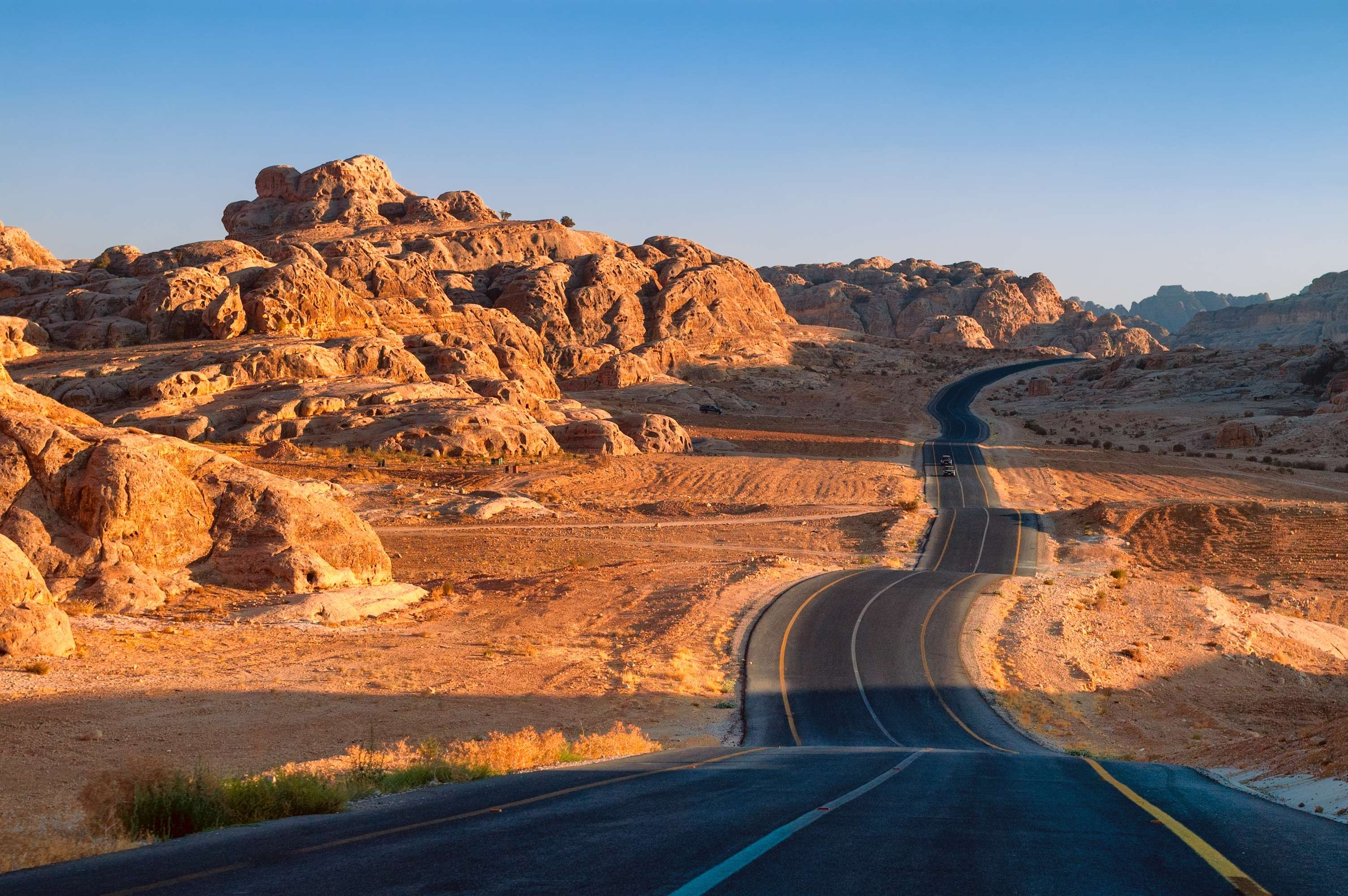 10 Scenic Road Trips in Jordan with Never Ending Surprises