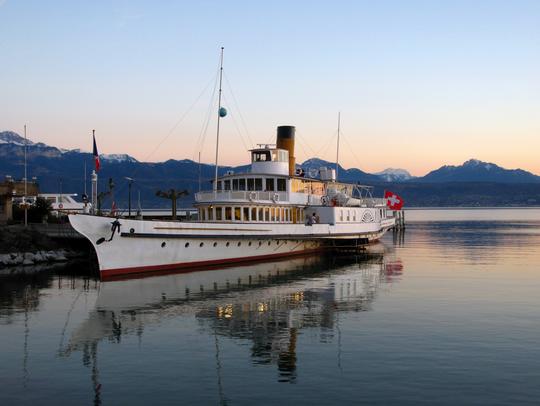Sightseeing Cruise in Geneva, Book @ Flat 36% off